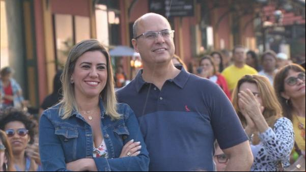 Witzel e esposa, Helena.(Imagem:Reprodução/TV Globo)