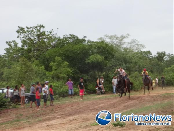 Vaquejada natalina agitou a tarde de sábado em Barão de Grajaú.(Imagem:FlorianoNews)