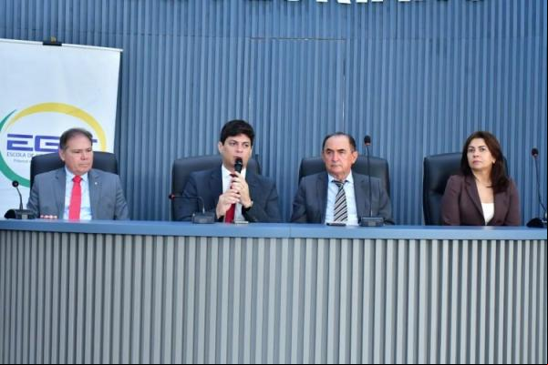 Servidores da Prefeitura de Floriano participam de seminário do TCE-PI(Imagem:Secom)