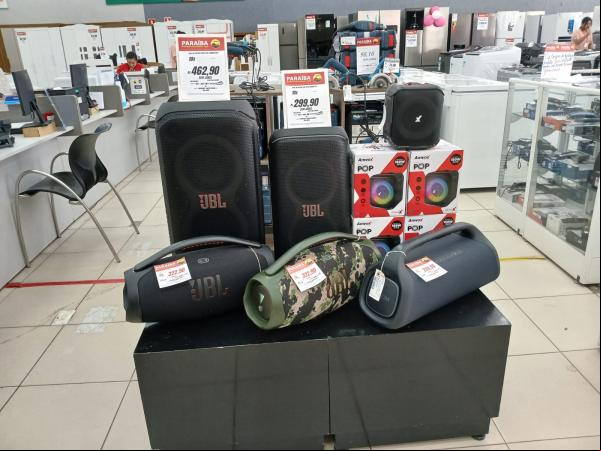 Gerente F. Costa anuncia Arraiá no Armazém Paraíba de Floriano com ofertas especiais para o São João(Imagem:FlorianoNews)