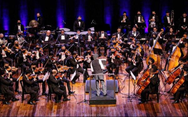 Com a regência do Maestro Aurélio Melo e participação especial da solista Vitória Nunes. A apresentação acontece no domingo (27), às 11h.(Imagem:Divulgação)