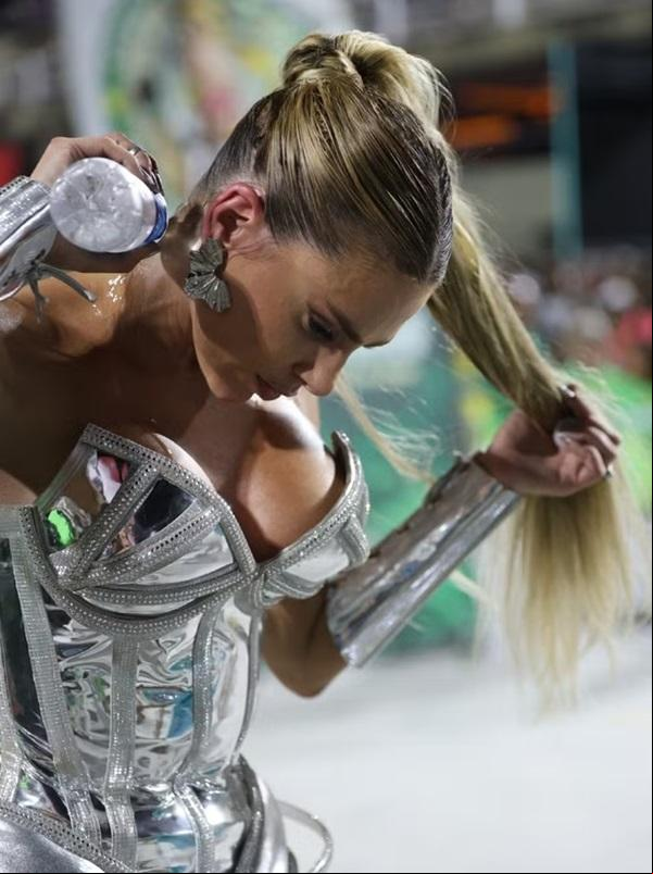 Erika Schneider, musa da Mocidade Independente de Padre Miguel (Imagem:Daniel Pinheiro/BrazilNews)