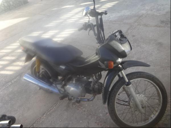 Polícia Militar de Floriano recupera motocicleta abandonada.(Imagem:FlorianoNews)