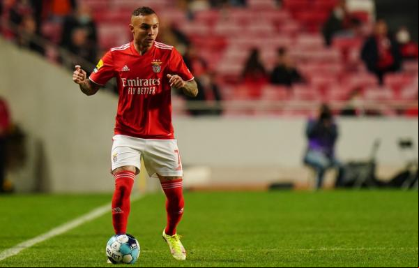 O Flamengo tem interesse na contratação de Everton, mas ite que a negociação é