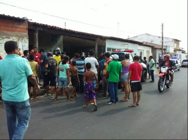 Caso chamou atenção dos moradores do bairro São Joaquim.(Imagem:Fernando Brito/G1)