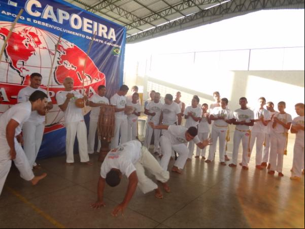 Abadá Capoeira realizou batismo e troca de cordas em Floriano.(Imagem:FlorianoNews)