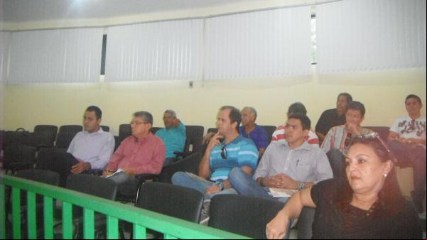 Trabalhadores receberam orientações do MPT Itinerante em audiência pública.(Imagem:FlorianoNews)