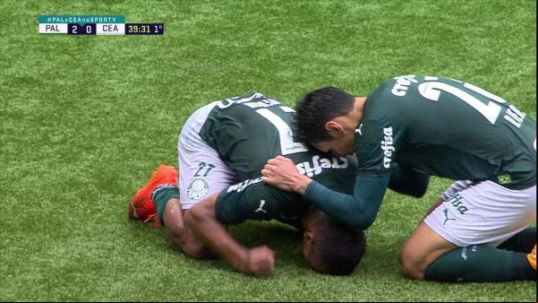 Gabriel Veron completa primeiro ano como profissional em alta e com recorde no Palmeiras(Imagem:Reprodução)