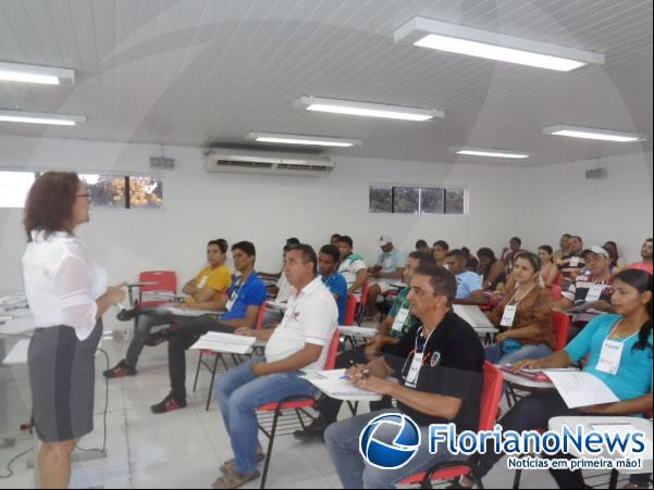Atendimento ao Cliente é tema de palestra promovida pela Cajueiro Motos.(Imagem:FlorianoNews)