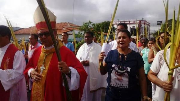 Bênção e Missa de Ramos abrem oficialmente a Semana Santa em Floriano.(Imagem:FlorianoNews)