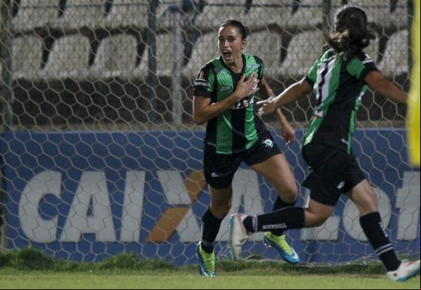Rafa comemora gol da vitória do Coelho.(Imagem:Washington Alves/ALLSPORTS)