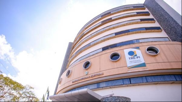 TRE aumenta em 15% número de mesários que vão trabalhar nas eleições no Piauí.(Imagem:Arquivo/florianonews.piauiconectado.com)