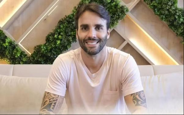 Daniel Cady se apresenta como influenciador e bacharel em Nutrição.(Imagem:Reprodução/Redes Sociais)