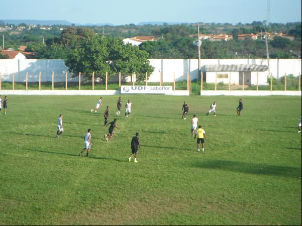 Cori-Sabbá vence jogo amistoso contra equipe de Nazaré em Floriano.(Imagem:FlorianoNews)