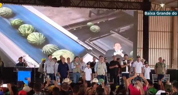 Presidente Jair Bolsonaro e os ministros no Piauí.(Imagem:Reprodução )