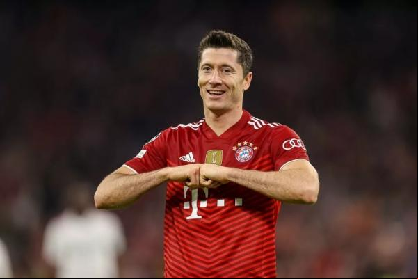 Presidente do Barcelona diz que Lewandowski 