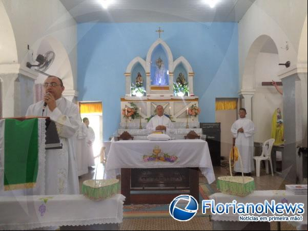 Programação da XXIII Festa do Vaqueiro na cidade de Nazaré do Piauí reinicia com missa.(Imagem:FlorianoNews)