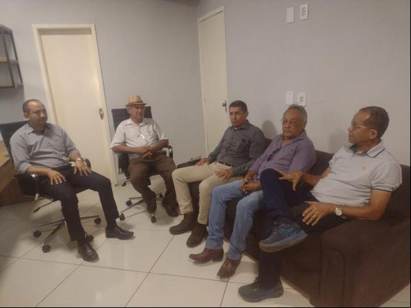 Líderes locais se reúnem com presidente da Câmara para discutir segurança pública em Floriano.(Imagem:FlorianoNews)