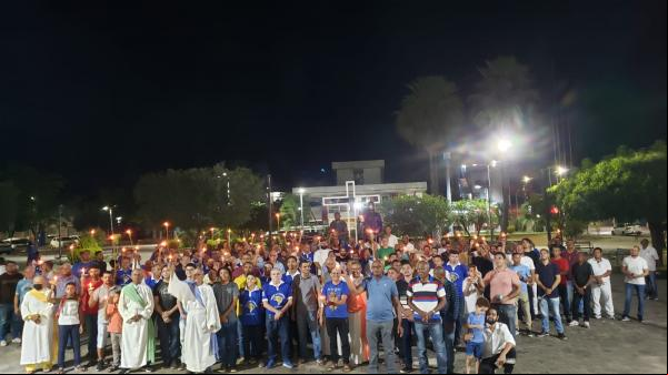 Procissão do Fogaréu emociona fiéis em Floriano com encenação da prisão de Jesus.(Imagem:Pascom)