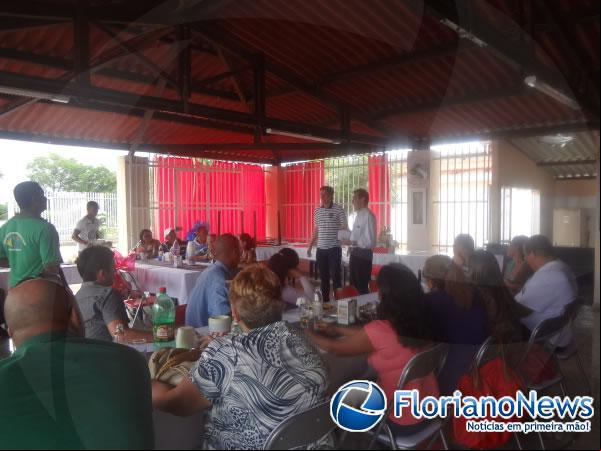 Secretaria de Esporte, Cultura e Lazer de Floriano promoveu confraternização de natal.(Imagem:FlorianoNews)