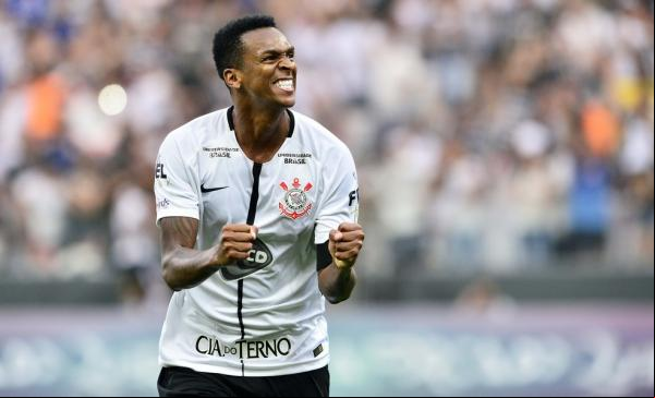 Jô foi campeão paulista e brasileiro pelo Corinthians em 2017.(Imagem:Marcos Ribolli)
