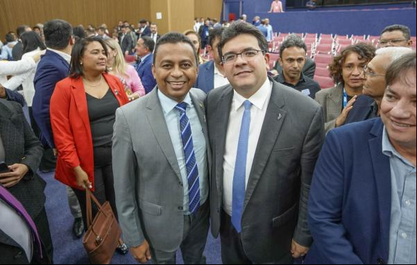 Deputado federal Dr. Francisco Costa e Rafael Fonteles, governador do Piauí.(Imagem:Divulgação)