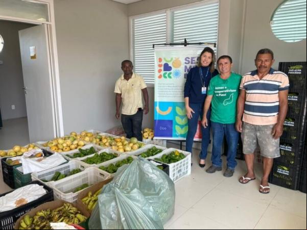 Associação de Produtores de Alho doa 2.5 toneladas de alimentos ao Sesc Mesa Brasil.(Imagem:Divulgação)
