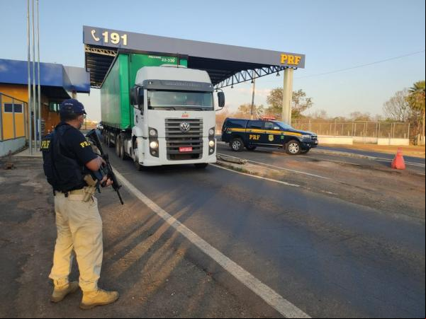 PRF registra 15 acidentes e 18 presos nas rodovias do Piauí no feriado de Nossa Senhora Aparecida(Imagem:Reprodução)