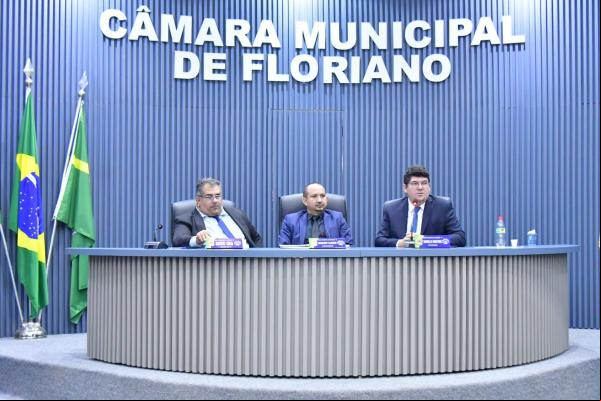 Vereadores encerram segunda quinzena de abril com duas sessões.(Imagem:CMF)