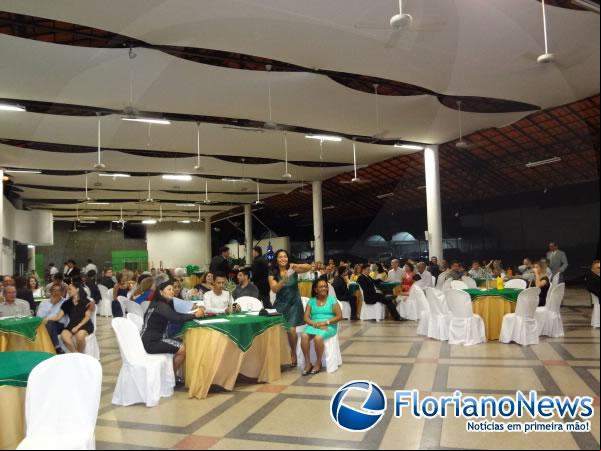 Rotary Clube de Floriano realizou confraternização natalina.(Imagem:FlorianoNews)