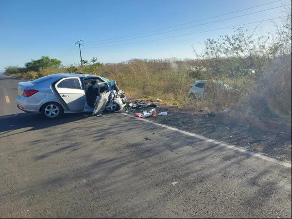 Acidente na BR 316 deixa dois mortos no Piauí.(Imagem:PRF - PI)