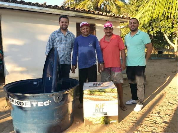 Famílias da localidade Cágados são contempladas com entrega de kits de irrigação.(Imagem:ASCOM)