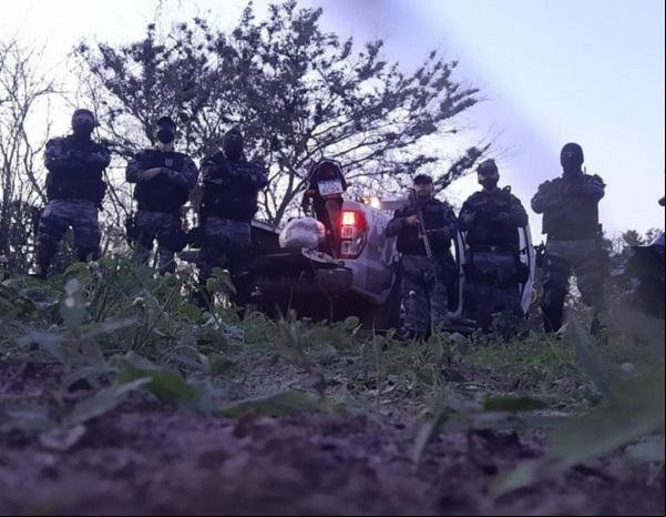 Força Tática recupera motocicleta roubada em Floriano.(Imagem:Divulgação/3ºBPM )