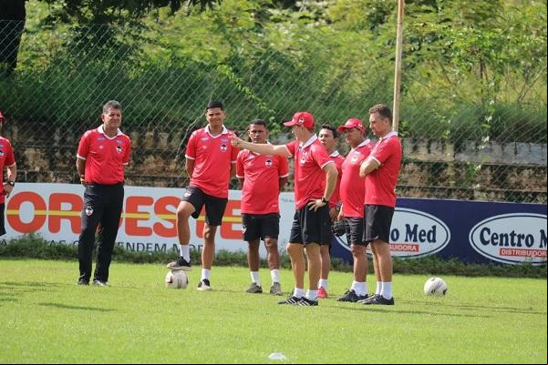  Treino do River-PI (Imagem:Julio Costa )