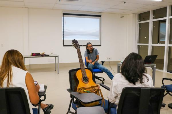 Oficina sobre criação literária recebe João Varella no Sesc Cajuína(Imagem:Divulgação)