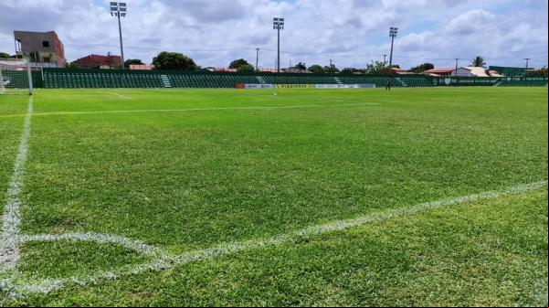 Estádio Pedro Alelaf, em Parnaíba.(Imagem:Felipe Cruz/Rede Clube)