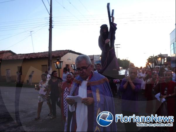 Procissão dos os marca a abertura da Semana Santa em Floriano. (Imagem:FlorianoNews)