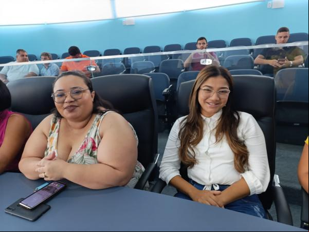 Câmara Municipal de Floriano homenageia mulheres do Poder Legislativo(Imagem:FlorianoNews)