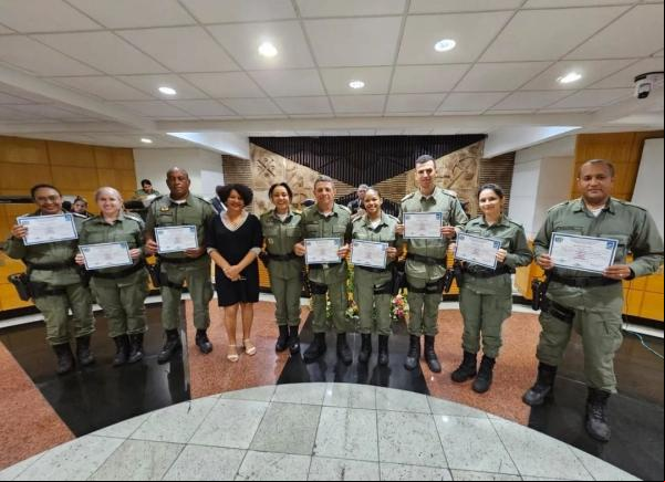 Patrulha Maria da Penha de Floriano conclui curso de capacitação para atendimento às vítimas de violência doméstica.(Imagem:Reprodução/Instagram)