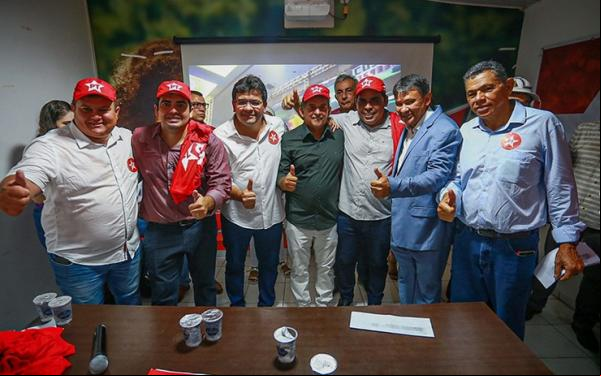 PT filia mais quatro prefeitos que deixam os partidos Republicanos e PL(Imagem:Renato Andrade/florianonews.piauiconectado.com)