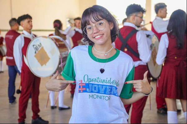 Os estudantes selecionados devem enviar a documentação exigida até o dia 28 de março.(Imagem:Divulgação)
