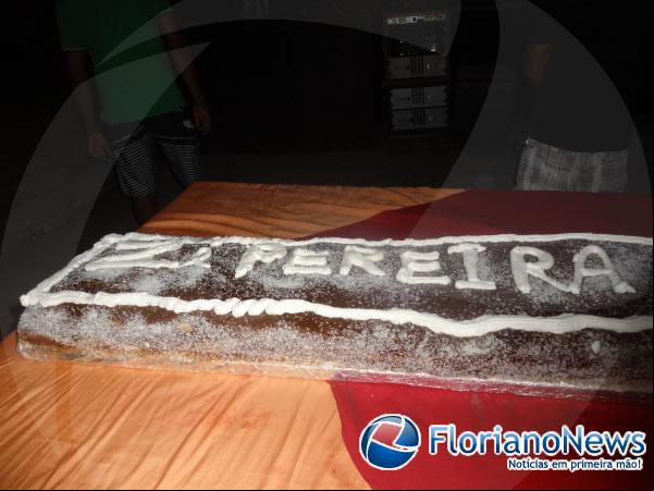 Moradores comemoraram o 3º aniversário do Conjunto Habitacional José Pereira.(Imagem:FlorianoNews)