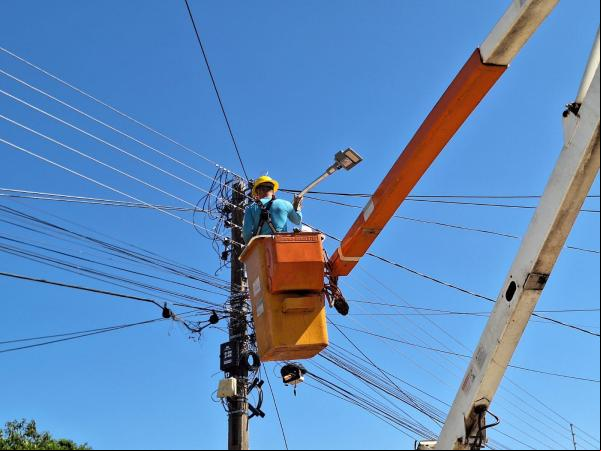 Prefeitura Prefeitura de Floriano emite nota sobre contratação de empresa responsável por iluminação de LEDde Floriano.(Imagem:Divulgação)