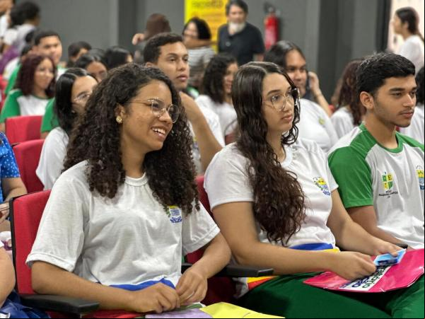 Laboratório de Redação: Estudantes da rede estadual iniciam preparação em busca da excelência no Enem 2025(Imagem:Divulgação)