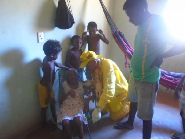 Idosa faz 111 anos e celebra aniversário na localidade Buritizinho.(Imagem:FlorianoNews)