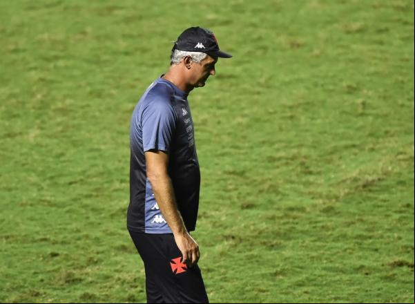 Lisca pede demissão do Vasco(Imagem:André Durão)