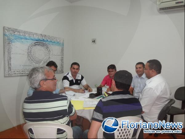 Comissão Organizadora do Carnaval realizou reunião de trabalho.(Imagem:FlorianoNews)