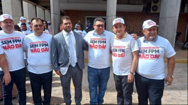 Prefeito Antônio Reis participa do movimento