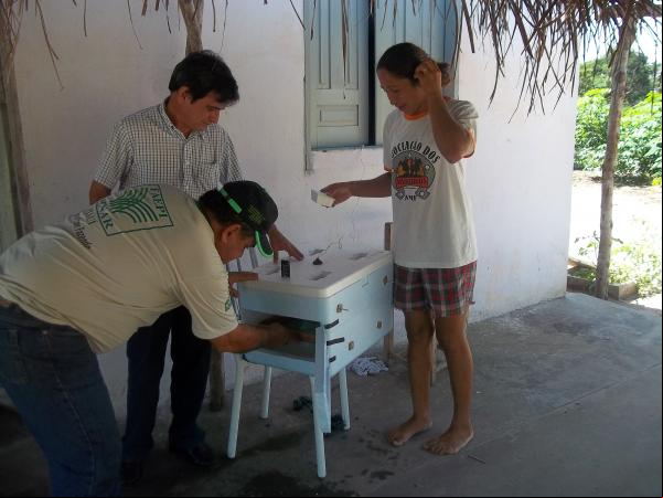 Secretário participa de encerramento de curso sobre criação de galinhas.(Imagem:Assessoria de Imprensa)