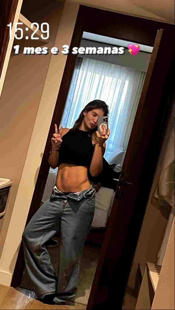 Virginia Fonseca, de 22 anos, publicou uma foto em seus stories, do Instagram, nesta quarta-feira (16), de fazer inveja.  Grávida de seu segundo filho com o cantor Zé Felipe, a inf(Imagem:Reprodução)